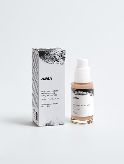 Crème Solaire Teintée SPF30